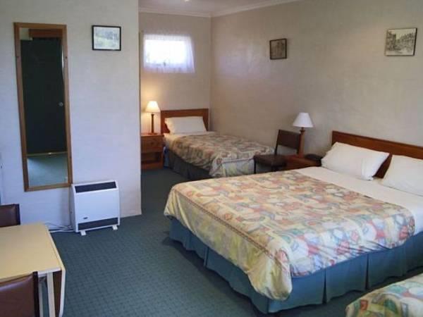 Wintersun Gardens Motel Бичено Экстерьер фото