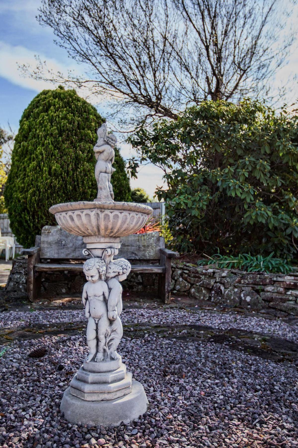 Wintersun Gardens Motel Бичено Экстерьер фото